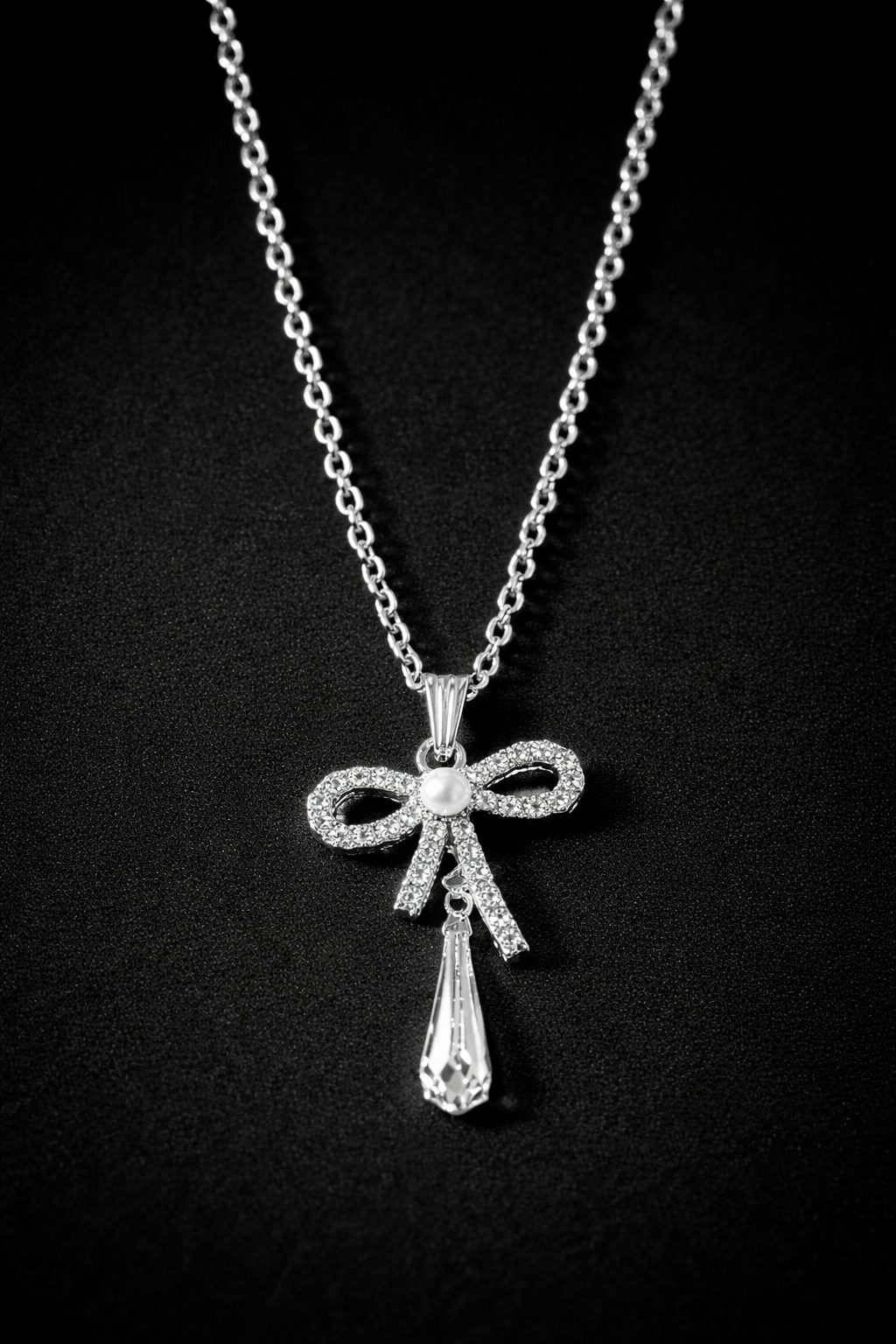 ELZIVA Celeste Bow Pendant